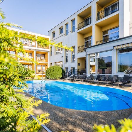 Lazensky A Wellness Hotel Nivamare Luhačovice Екстериор снимка