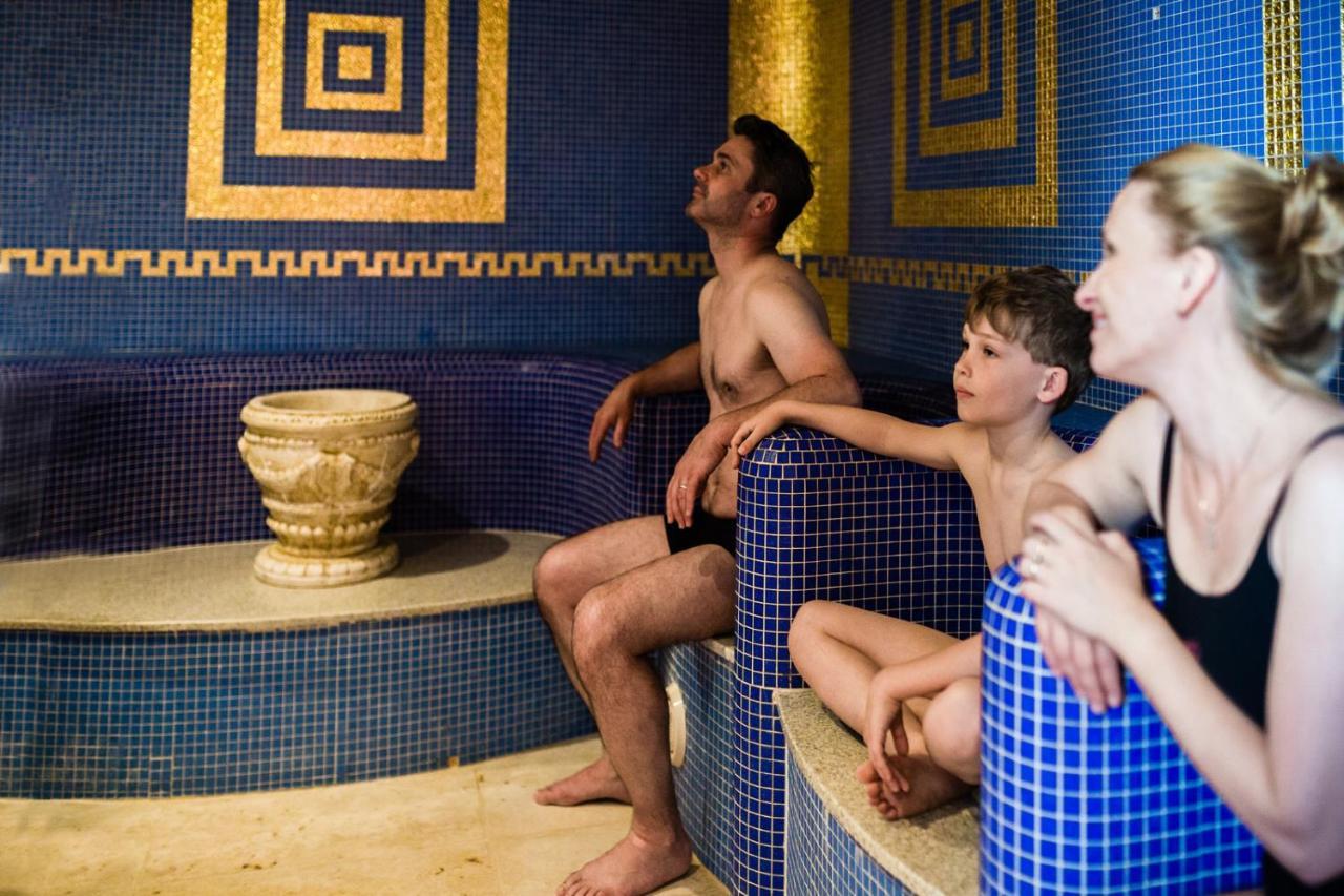 Lazensky A Wellness Hotel Nivamare Luhačovice Екстериор снимка