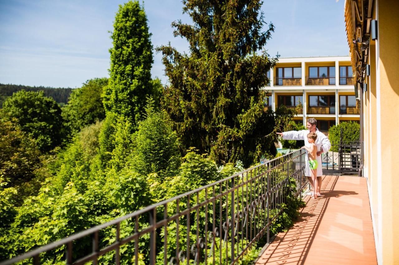 Lazensky A Wellness Hotel Nivamare Luhačovice Екстериор снимка